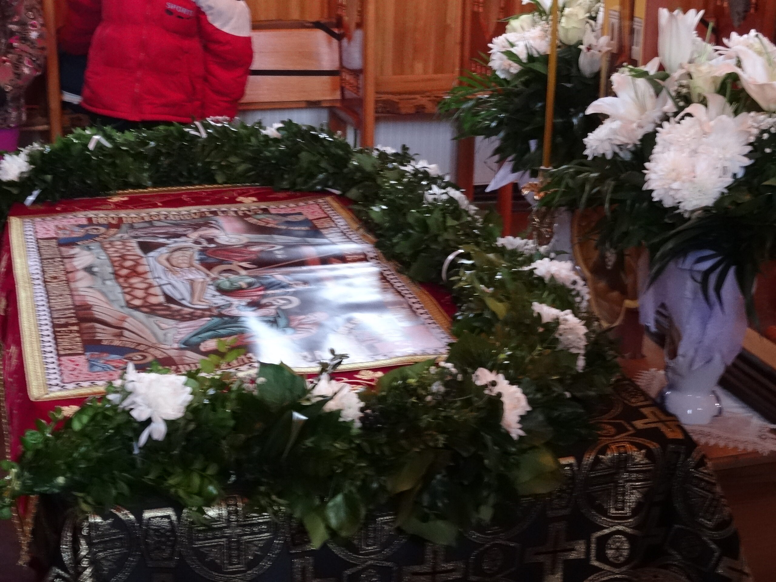 You are currently viewing Vinerea Patimilor – Vecernia scoaterii Sfântului Epitaf și Prohodul Domnului