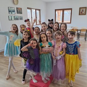 Read more about the article BALET ȘI CLĂTITE